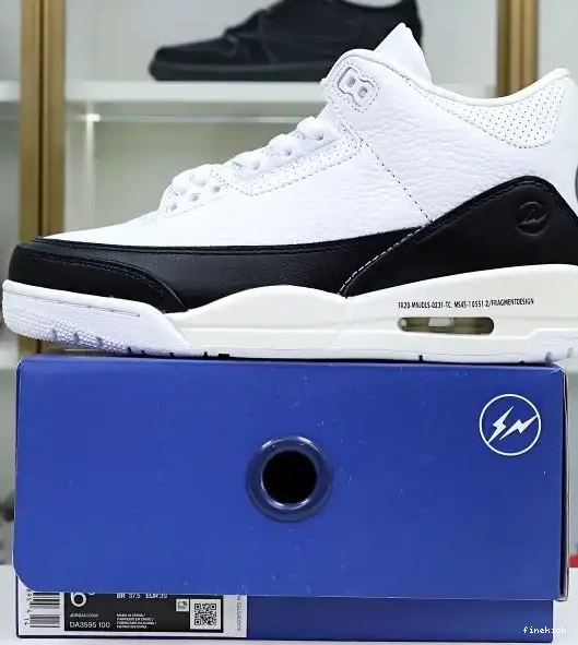 RETRO AIR SP 'WHITE' DESIGN FRAGMENT JORDAN X 3 0528